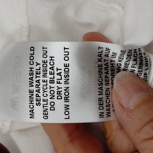 True Religion 'play nice and communicate' white blue letter graphic tee large - Picture 10 of 10